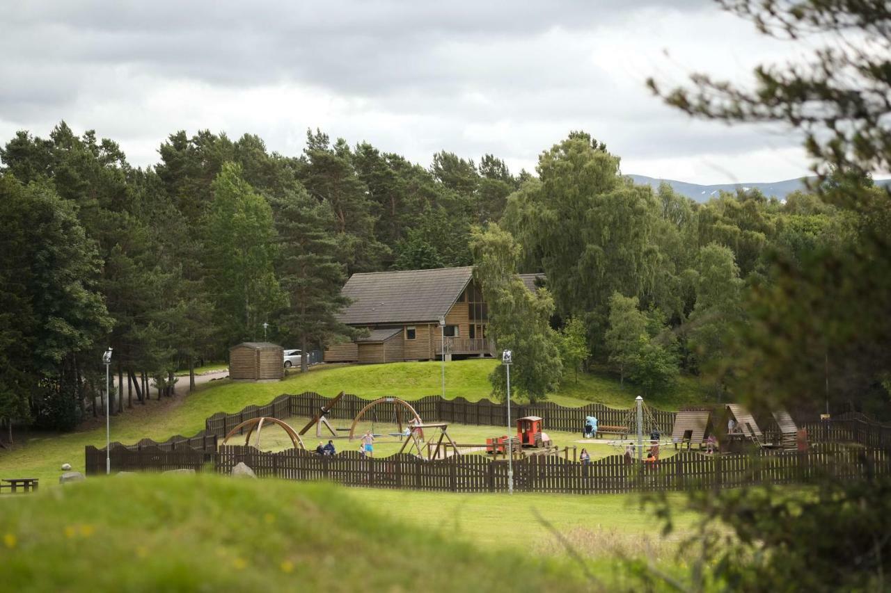 Macdonald Woodland Lodges At Macdonald Aviemore Resort Esterno foto