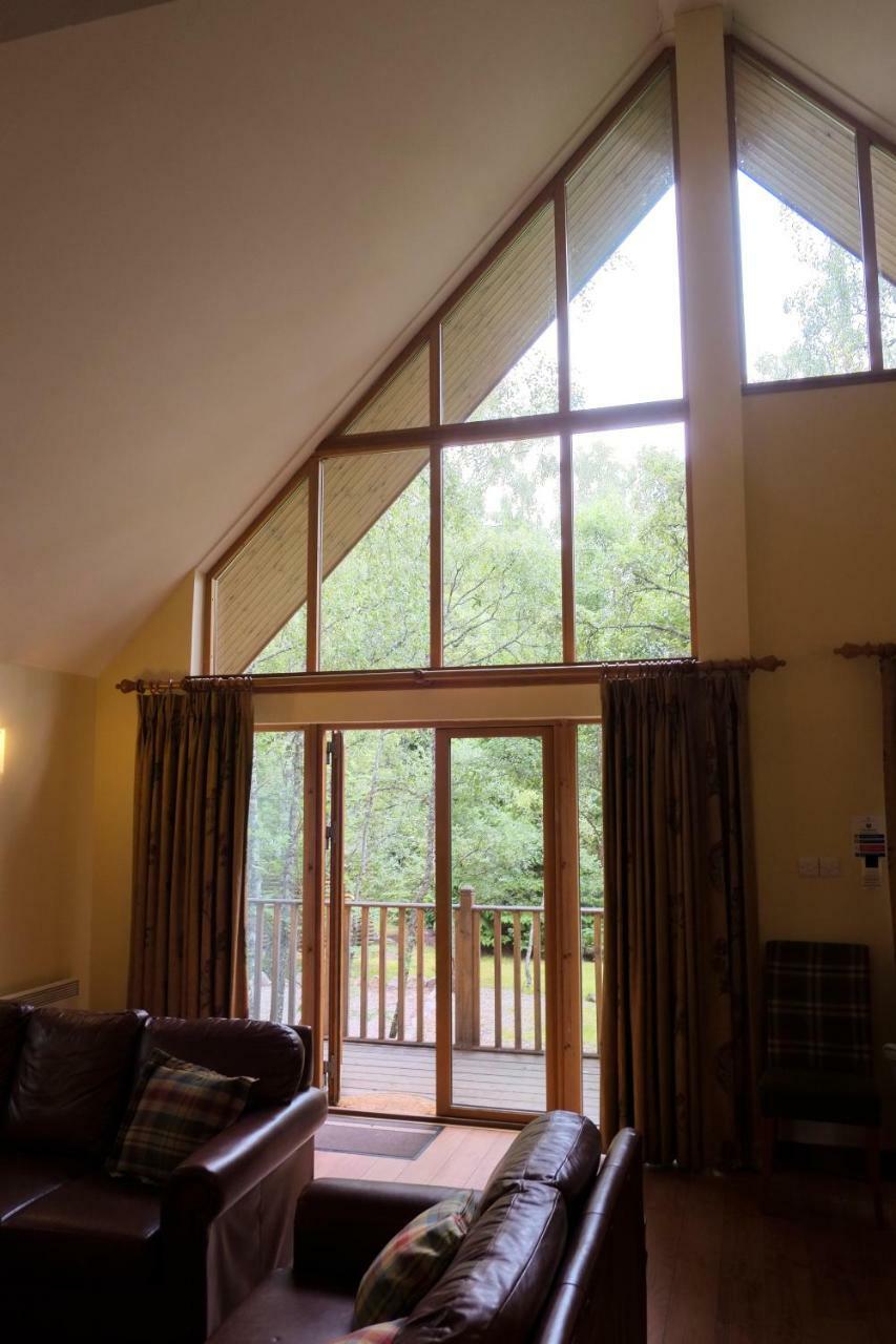 Macdonald Woodland Lodges At Macdonald Aviemore Resort Esterno foto